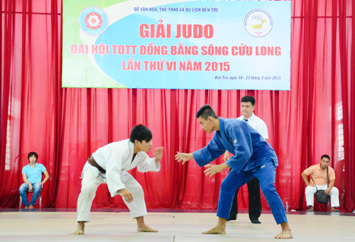 Đấu giải môn võ judo