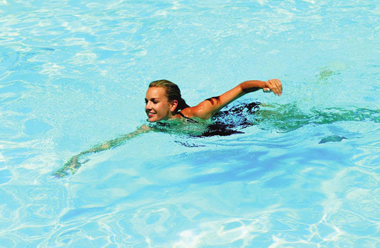 Lợi ích của bơi lội với sức khỏe